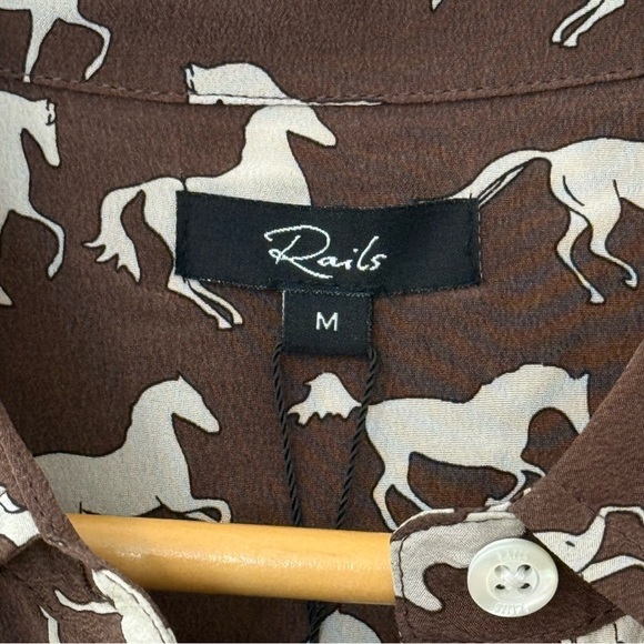 Rails "Kate" Silk Brown Horse Print Button Up Blouse M NWT ($268) - Picture 4 of 12